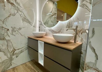 Conception de salle de bain à L’Isle-Jourdain meubles